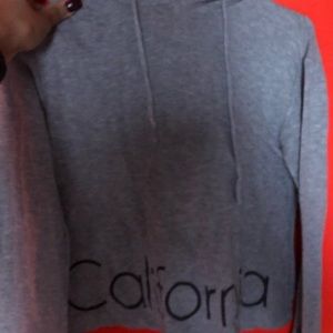 california long sleeve crop top